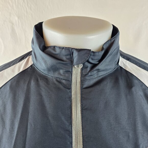 Sunice Gray and White Windbreaker Jacket - Picture 2 of 11